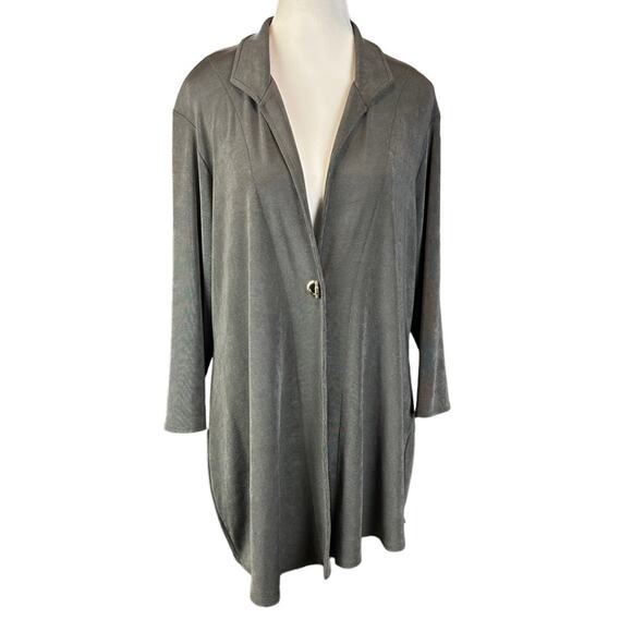 Chico's Travelers Slinky Knit Cardigan Top Jacket Grey Sz 2 Asymmetrical Hem - Picture 1 of 10